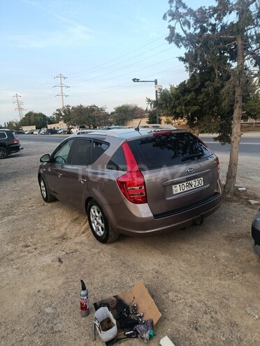 Kia  2008, 296,060 km - 1.6 l - Bakı