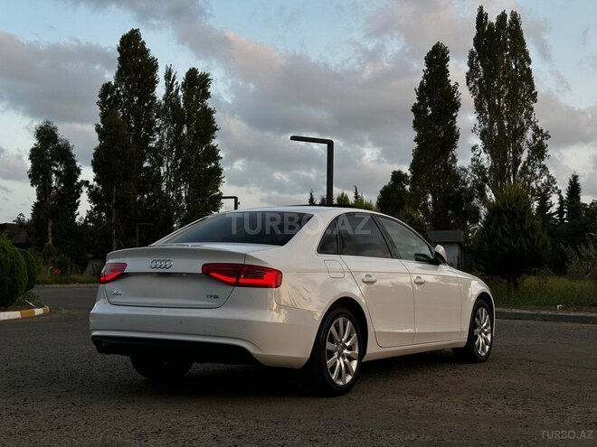 Audi A4 2014, 278,000 km - 1.8 л - Lənkəran
