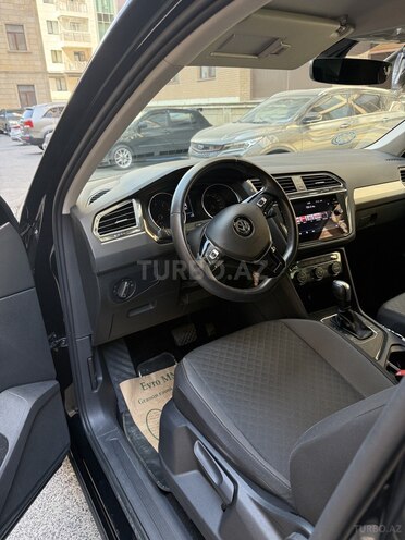 Volkswagen Tiguan 2020, 45,000 km - 1.4 l - Bakı