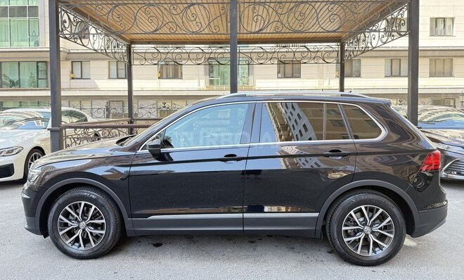Volkswagen Tiguan 2020, 45,000 km - 1.4 l - Bakı