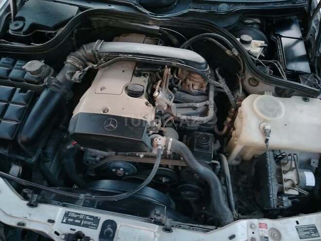 Mercedes C 200 1999, 444,325 km - 2.0 l - Sabirabad