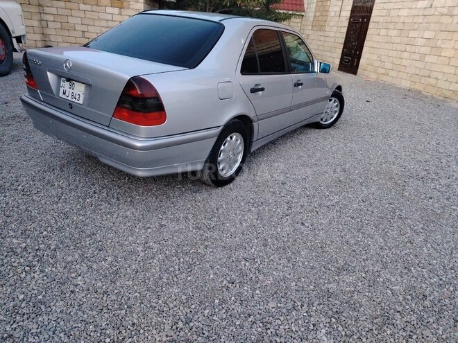 Mercedes C 200 1999, 444,325 km - 2.0 l - Sabirabad