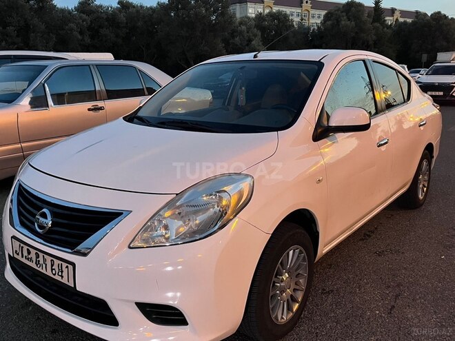 Nissan Sunny 2012, 138,400 km - 1.5 л - Bakı