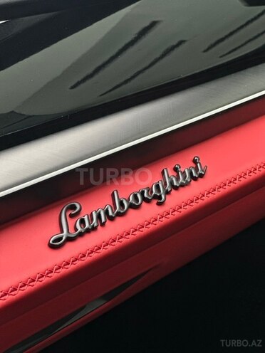 Lamborghini  2026, 1,286 km - 4.0 l - Bakı
