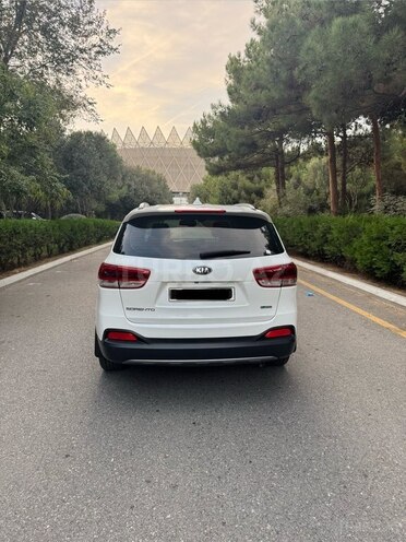 Kia Sorento 2017, 224,000 km - 2.0 l - Bakı