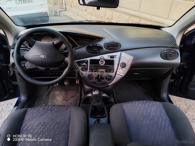 Ford Focus 1999, 300,000 km - 1.4 l - Bakı