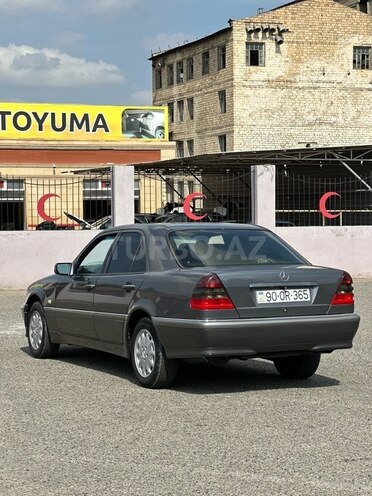 Mercedes C 240 1997, 306,000 km - 2.4 л - Mingəçevir