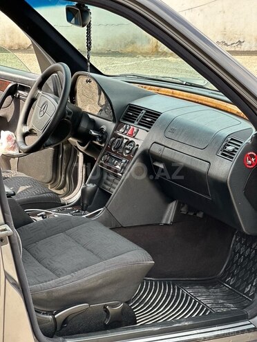Mercedes C 240 1997, 306,000 km - 2.4 л - Mingəçevir