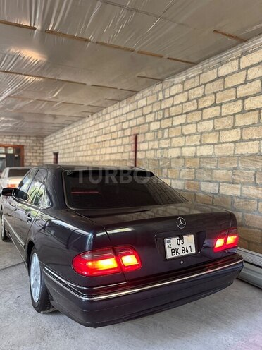 Mercedes E 320 2000, 438,000 km - 3.2 l - Ağdaş