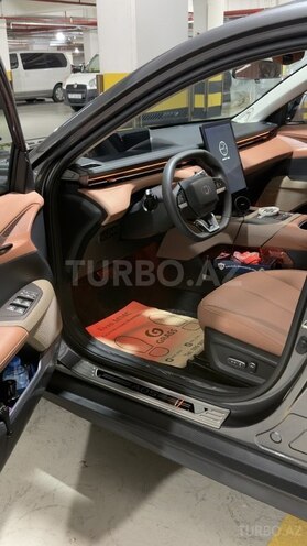 Changan Qiyuan A05 2025, 4,978 km - 1.5 l - Bakı