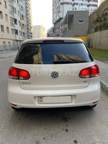 Volkswagen Golf 2013, 138,000 km - 1.6 l - Bakı
