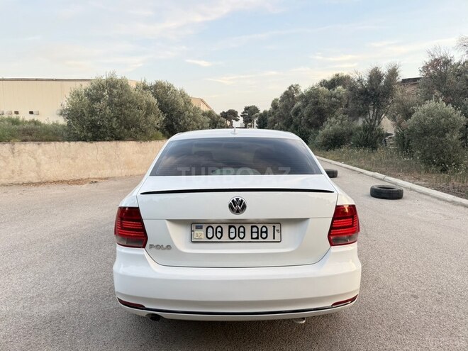 Volkswagen Polo 2018, 162,000 km - 1.6 л - Bakı