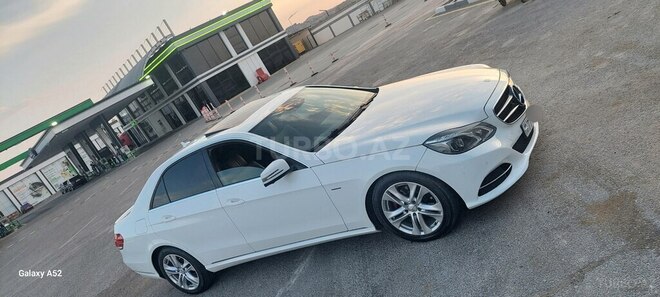 Mercedes E 220 2014, 339,000 km - 2.1 l - Biləsuvar