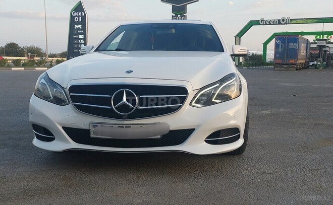 Mercedes E 220 2014, 339,000 km - 2.1 l - Biləsuvar