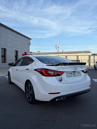 Hyundai Elantra 2015, 235,000 km - 1.6 l - Bakı