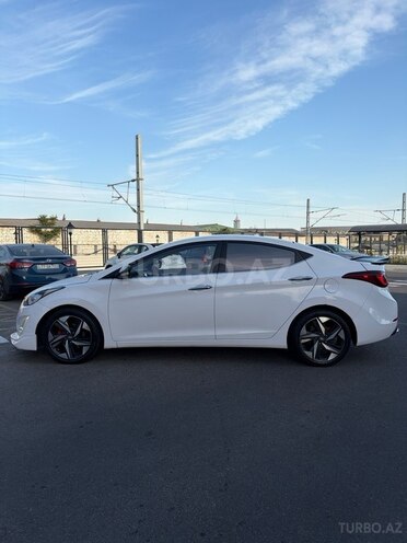 Hyundai Elantra 2015, 235,000 km - 1.6 l - Bakı