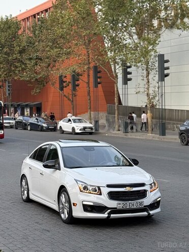 Chevrolet Cruze 2015, 175,000 km - 1.4 л - Gəncə