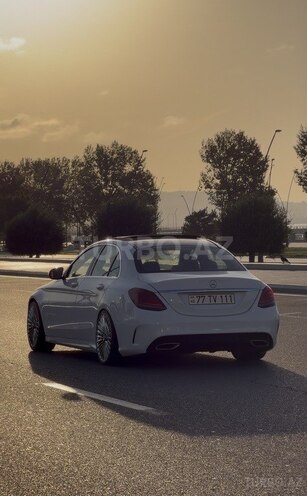 Mercedes C 300 4MATIC 2016, 125,000 km - 2.0 l - Bakı
