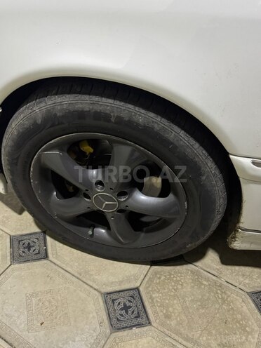 Mercedes C 240 2000, 347,000 km - 2.4 l - Masallı