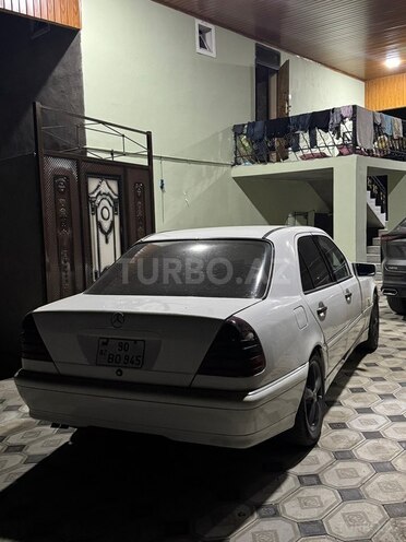 Mercedes C 240 2000, 347,000 km - 2.4 l - Masallı