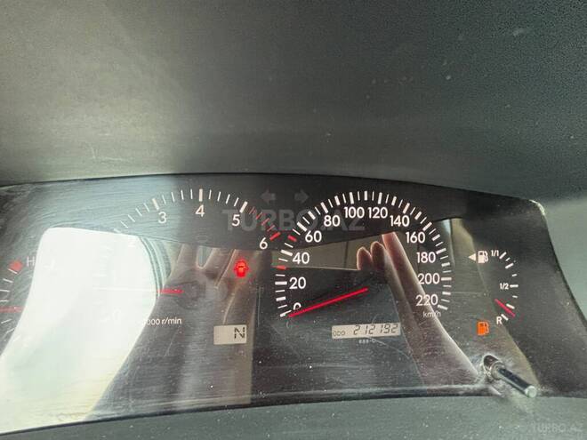 Toyota Corolla 2005, 212,100 km - 1.4 л - Bakı