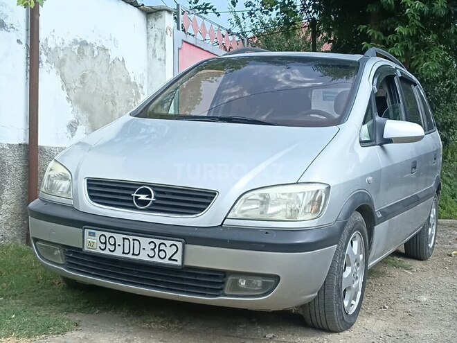 Opel Zafira 2000, 350,000 km - 2.2 l - Astara