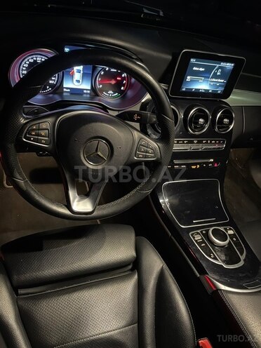 Mercedes  2017, 177,000 km - 2.0 l - Bakı