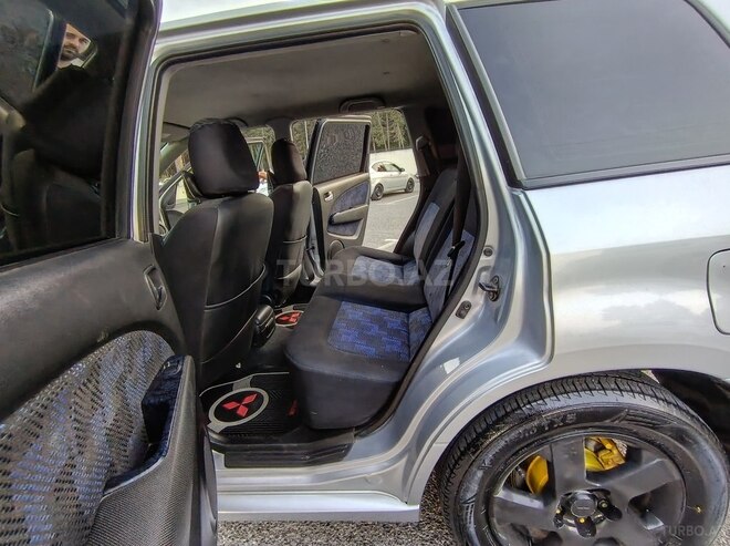 Mitsubishi Airtrek 2004, 235,782 km - 2.0 l - Sumqayıt