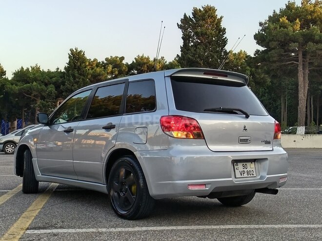 Mitsubishi Airtrek 2004, 235,782 km - 2.0 l - Sumqayıt