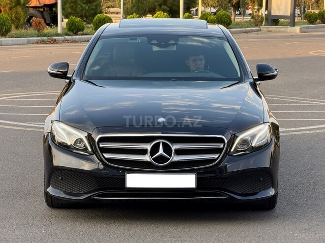 Mercedes E 220 d 2017, 186,000 km - 2.0 l - Gəncə