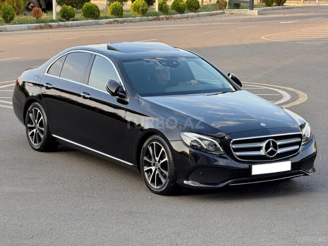 Mercedes E 220 d 2017, 186,000 km - 2.0 l - Gəncə