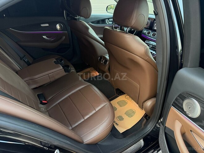 Mercedes E 220 d 2017, 186,000 km - 2.0 l - Gəncə