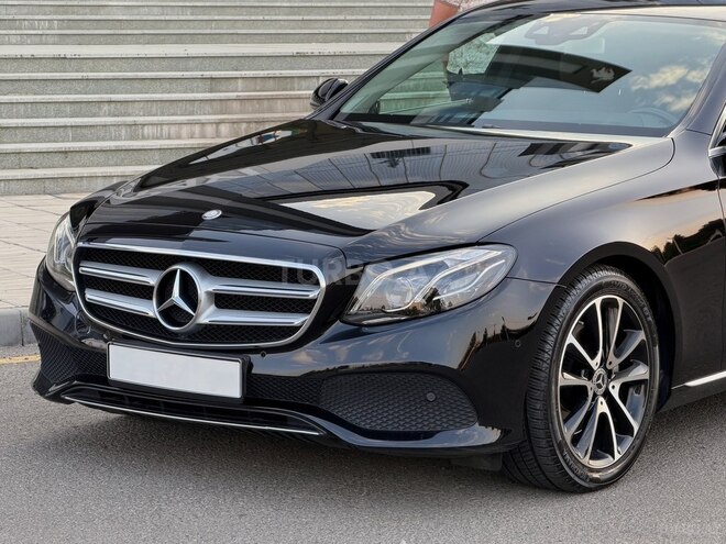 Mercedes E 220 d 2017, 186,000 km - 2.0 l - Gəncə