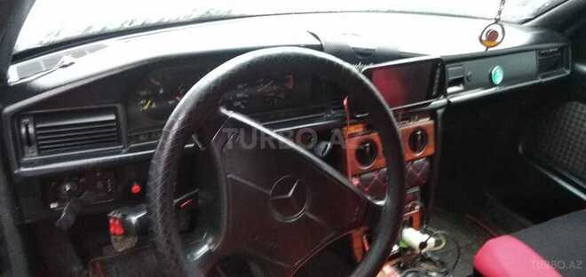 Mercedes 190 1993, 357,000 km - 2.0 l - Qusar
