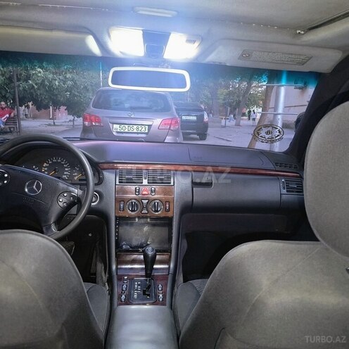 Mercedes E 220 1998, 768,000 km - 2.2 l - Sumqayıt