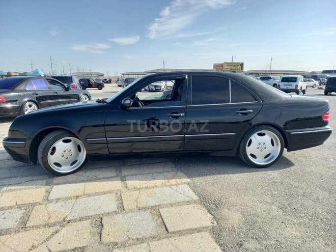 Mercedes E 220 1998, 768,000 km - 2.2 l - Sumqayıt