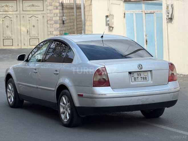 Volkswagen Passat 2004, 193,121 km - 1.8 l - Gəncə