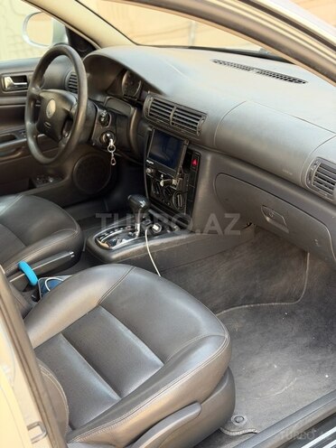 Volkswagen Passat 2004, 193,121 km - 1.8 l - Gəncə