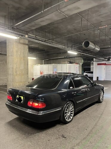 Mercedes E 320 1999, 420,000 km - 3.2 л - Bakı