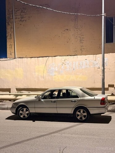 Mercedes C 220 1995, 539,000 km - 2.2 l - Bakı