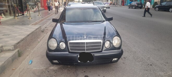 Mercedes E 230 1997, 285,367 km - 2.3 l - Bərdə