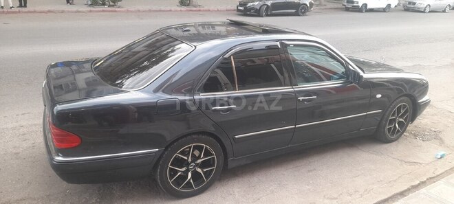 Mercedes E 230 1997, 285,367 km - 2.3 l - Bərdə