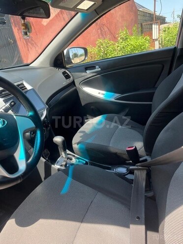 Hyundai Accent 2011, 211,000 km - 1.4 l - Bakı