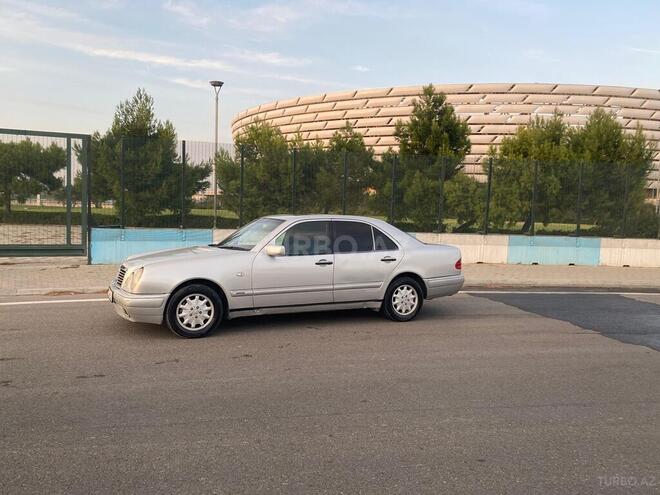 Mercedes E 230 1996, 454,000 km - 2.3 l - Bakı