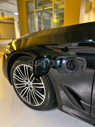 BMW 530e 2019, 91,200 km - 2.0 л - Bakı