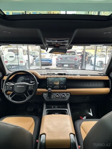 Land Rover Defender 2023, 69,800 km - 3.0 l - Bakı