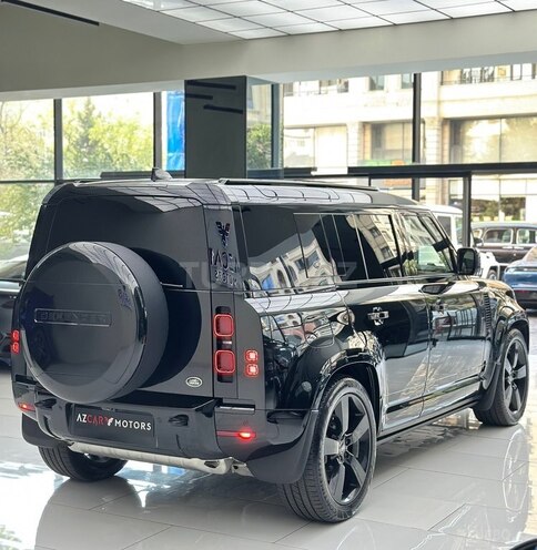 Land Rover Defender 2023, 69,800 km - 3.0 l - Bakı