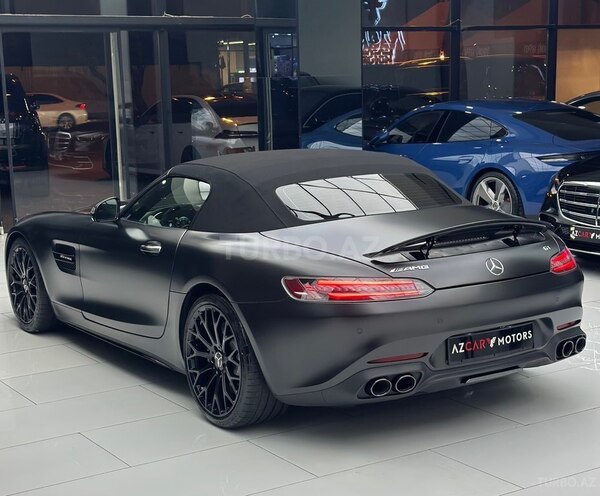 Mercedes  2021, 42,000 km - 4.0 л - Bakı