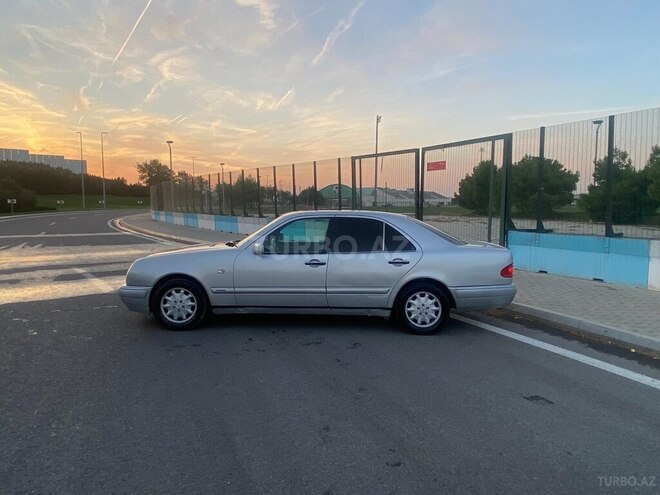 Mercedes E 230 1996, 454,000 km - 2.3 l - Bakı