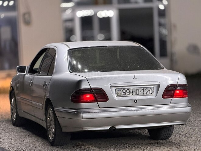 Mercedes E 220 1998, 289,000 km - 2.2 л - Gəncə